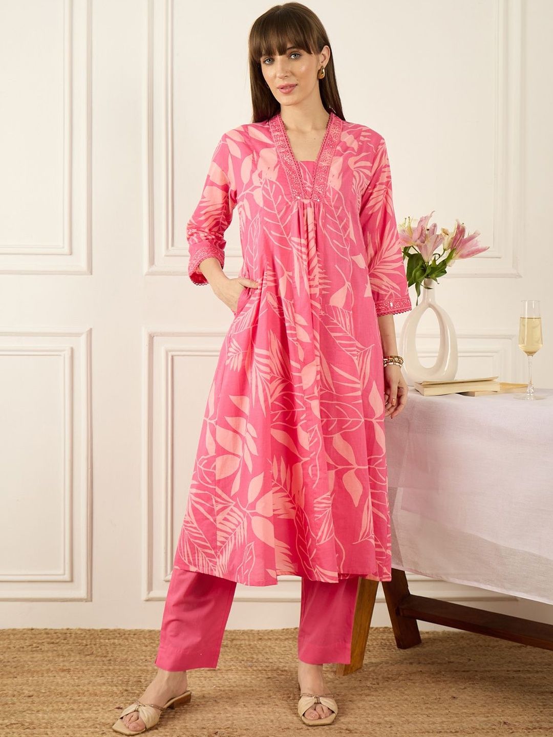 Floral Printed V-Neck Pleated Pure Cotton A-Line Kurta With Trousers & Dupatta