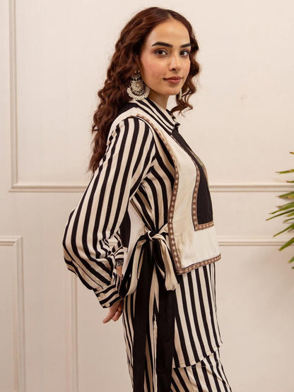 Dhiyona IE Embroidered Straight Tunic & Trouser Co-Ord Set
