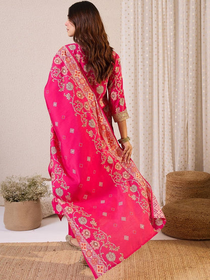 Floral Printed Notch Neck Chanderi Silk Straight Kurta & Trousers With Dupatta