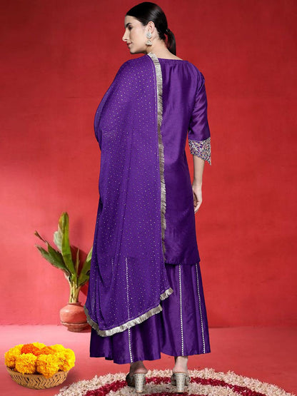 Indyancart VA Women Floral Embroidered Kurta with Palazzos & Dupatta