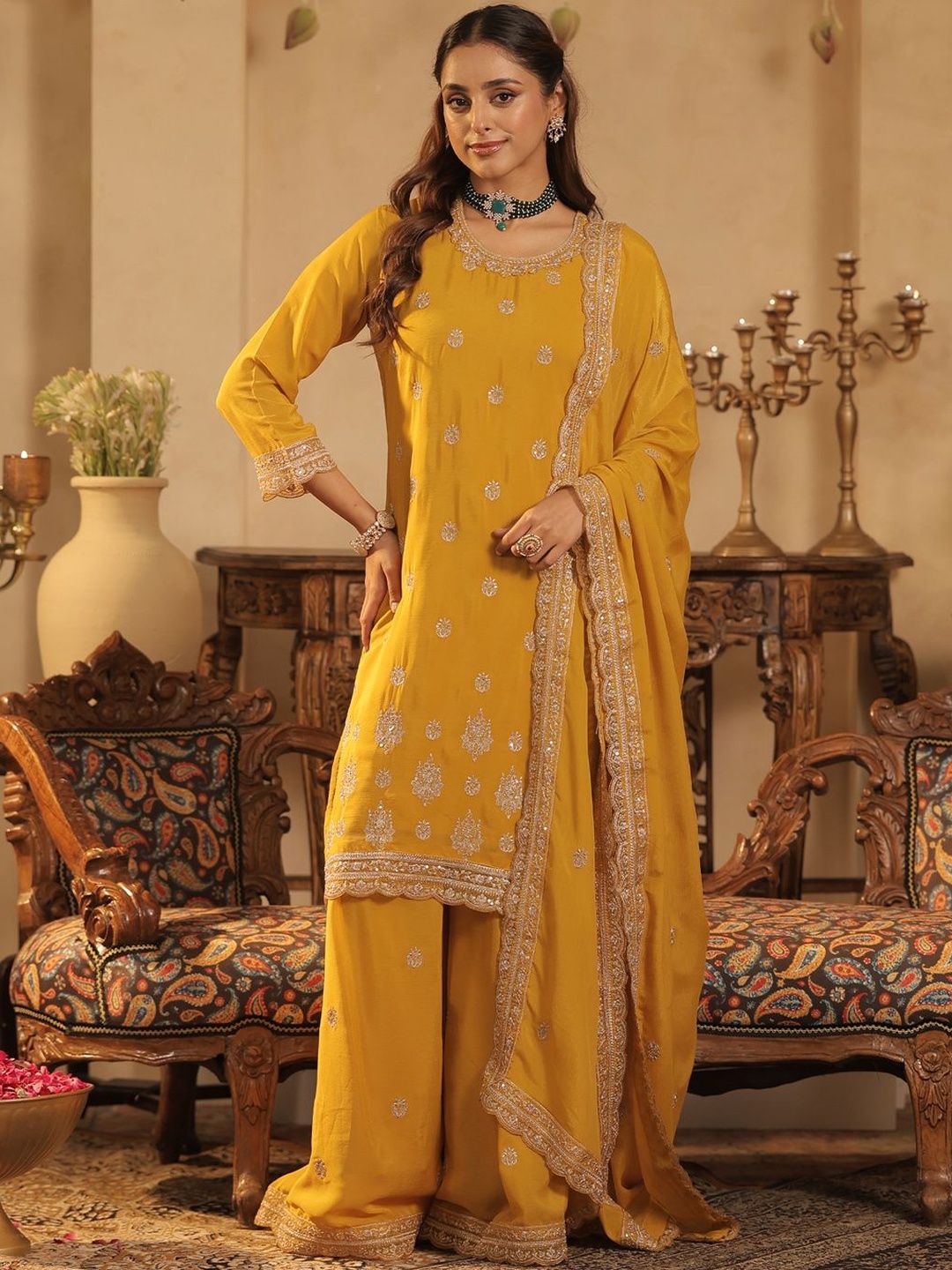 Women Ethnic Motifs Embroidered Regular Sequinned Kurta Set With Dupatta