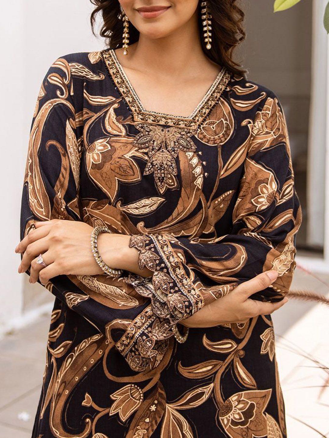 Indyancart IE Printed V Neck Tunic & Palazzo