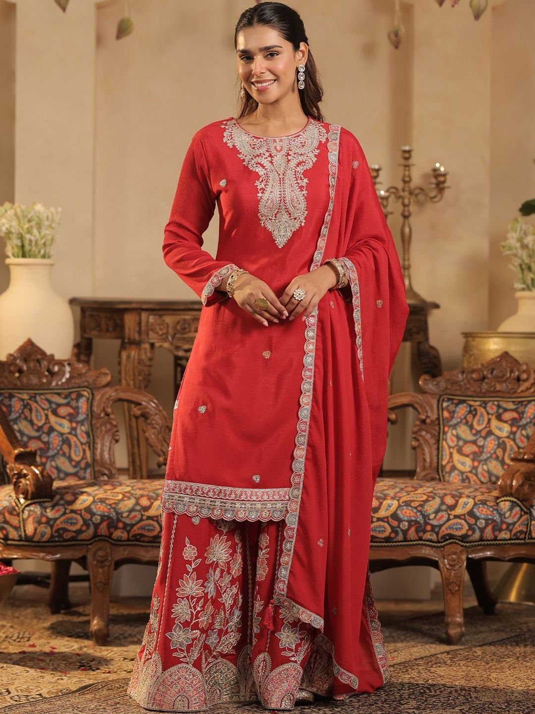 Indyancart IE Women Floral Printed Kurta with Palazzo & Dupatta
