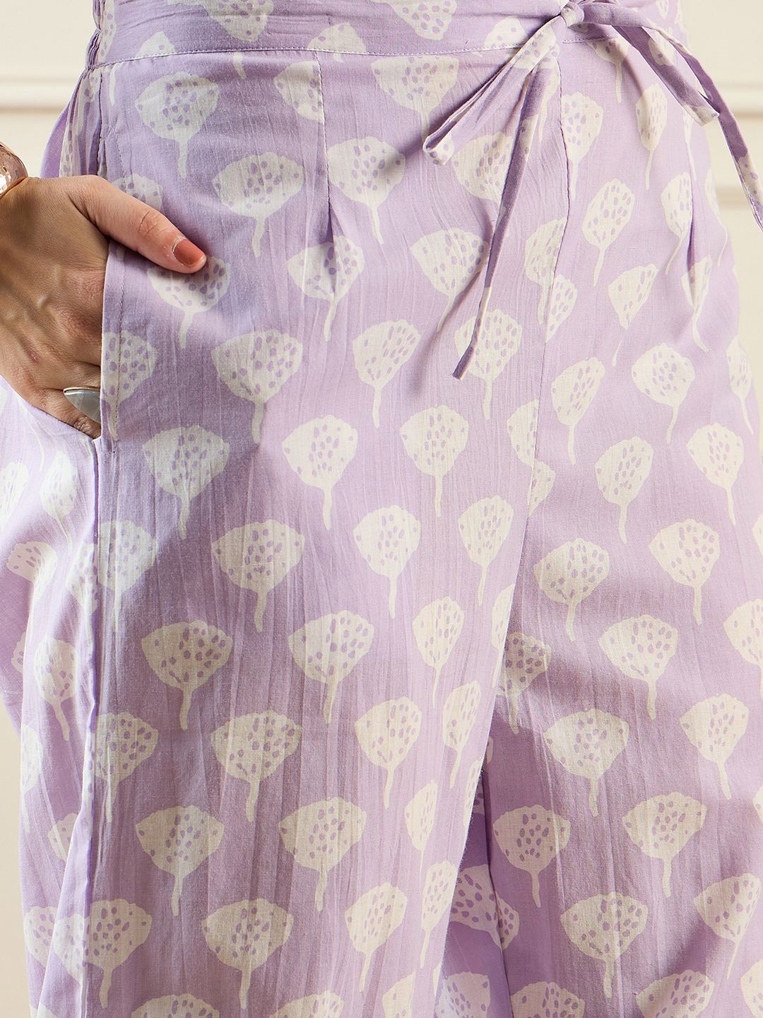 Indyancart IE Floral Printed V-Neck Pure Cotton Straight Kurta With Trousers & Dupatta