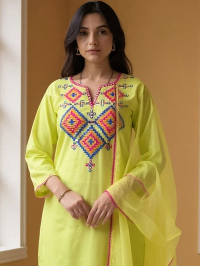 Indyancart IE Women Ethnic Motifs Embroidered Kurta with Trousers & Dupatta Kurta Sets