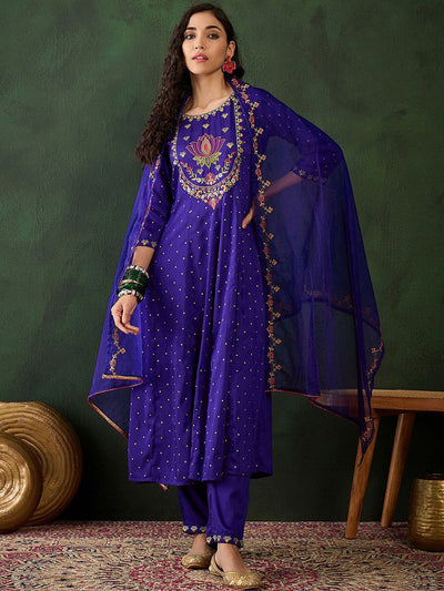 Indyancart SN Women's Floral Embroidered A Line Kurta & Trouser With Dupatta