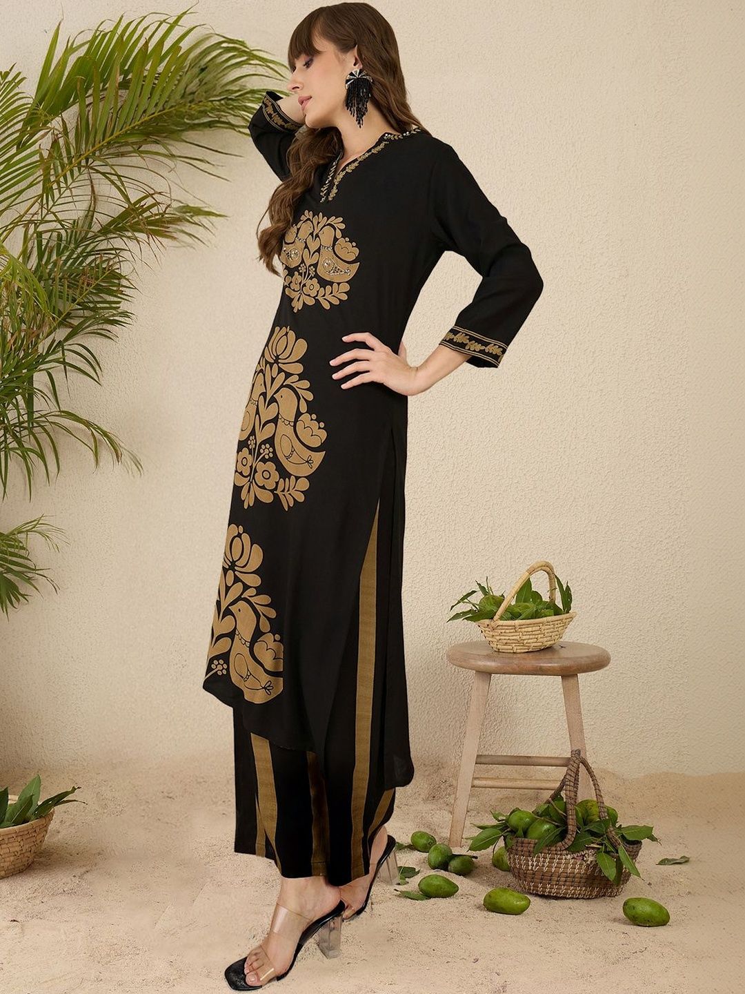 Women Ethnic Motifs Printed Regular Thread Work Kurta with Palazzos