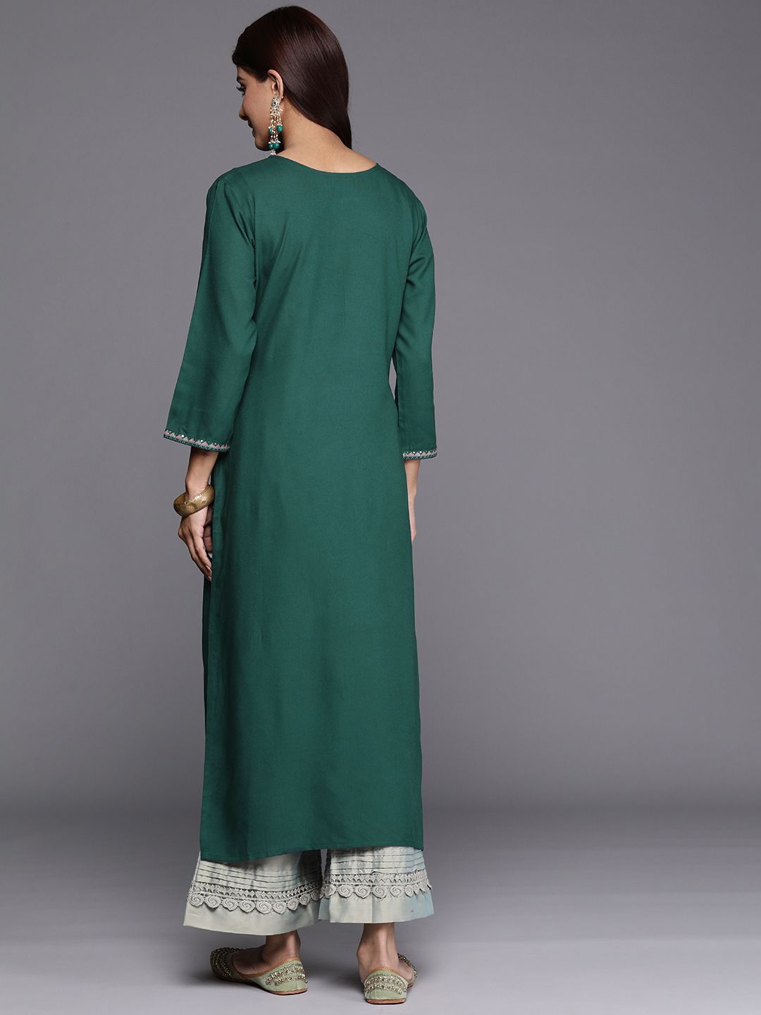 Indyancart IE Pack of 2 Yoke Embroidered Thread Work Kurta
