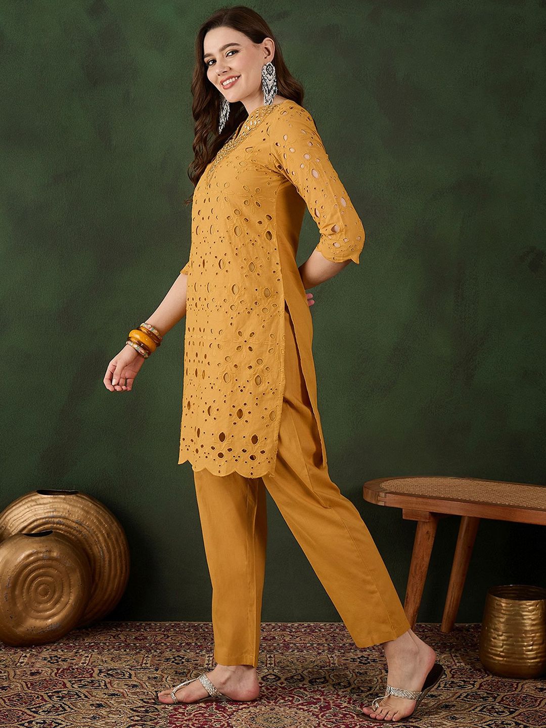 Dhiyona SN Women's Embroidered Pure Cotton Kurta & Trousers