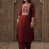 Dhiyona IE Floral Yoke Design Thread Work Straight Kurta With Trousers