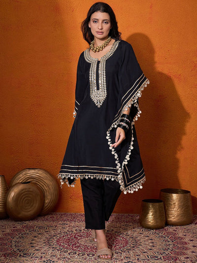 Indyancart SN Women's Embroidered Kurta With Trouser