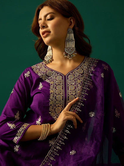 Indyancart VA Ethnic Motifs Embroidered Zari Kurta With Sharara & Dupatta