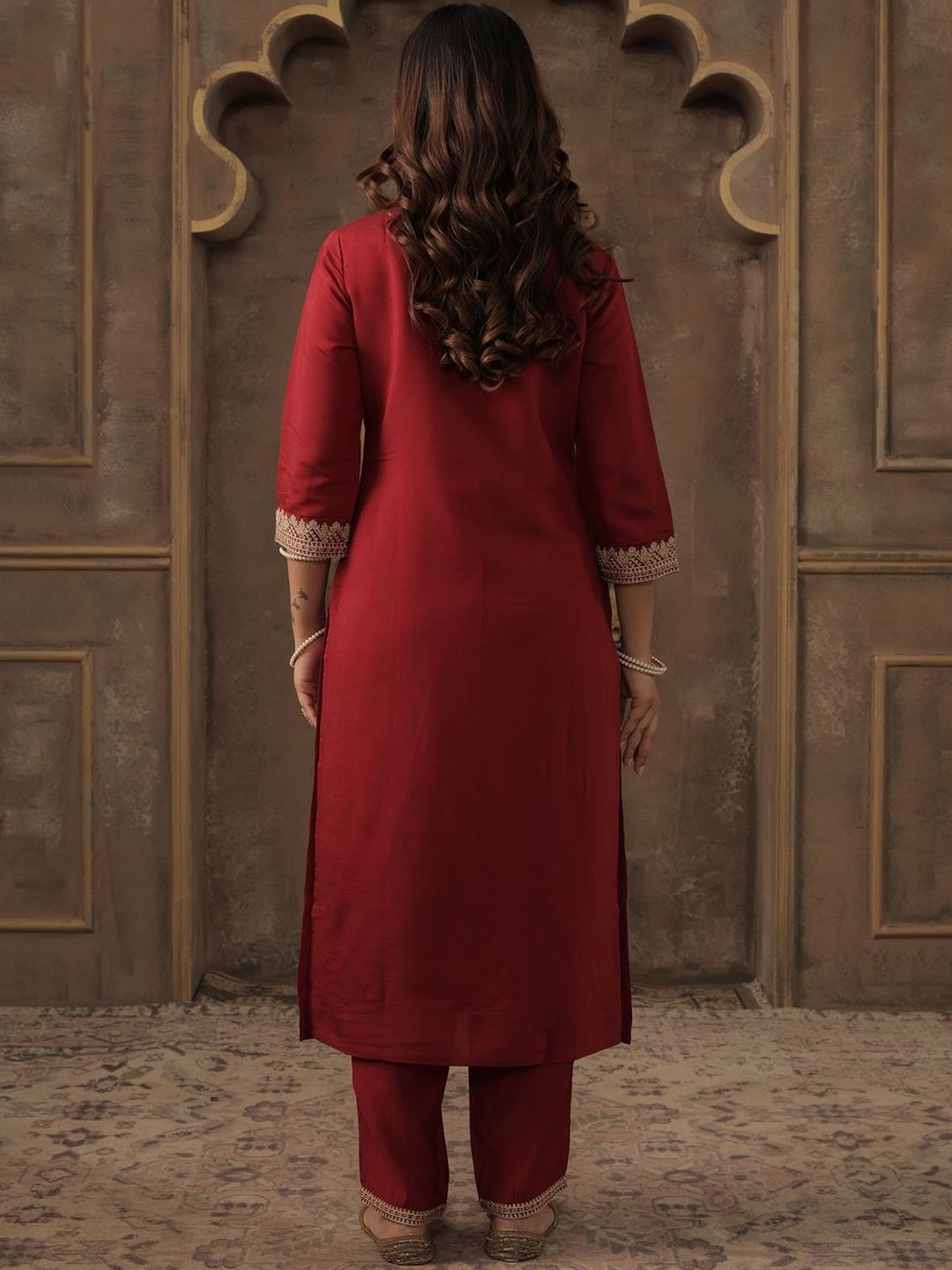 Women Ethnic Motifs Embroidered Regular Thread Work Kurta with Trousers & Dupatta