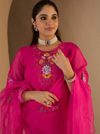 Indyancart IE Women's Women Floral Embroidered Thread Work Kurta With Trousers & Dupatta Kurta Sets