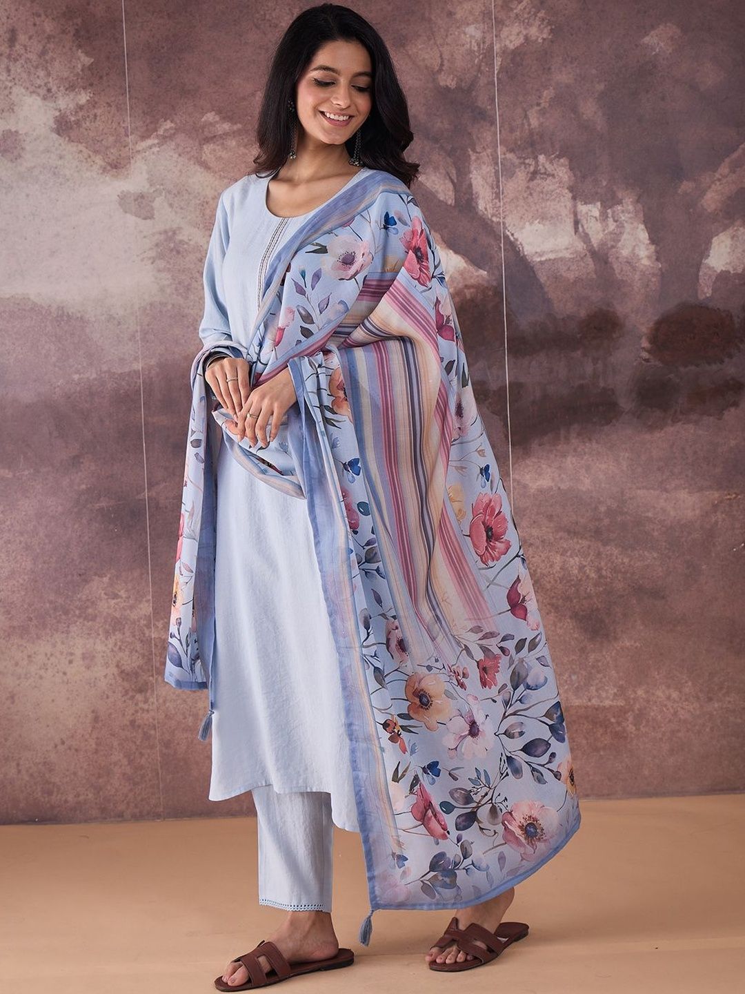Embroidered Thread Work Straight Kurta With Trousers & Dupatta