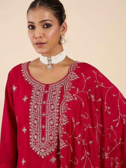 Floral Embroidered Round Neck Regular Straight Kurta With Trousers & Dupatta