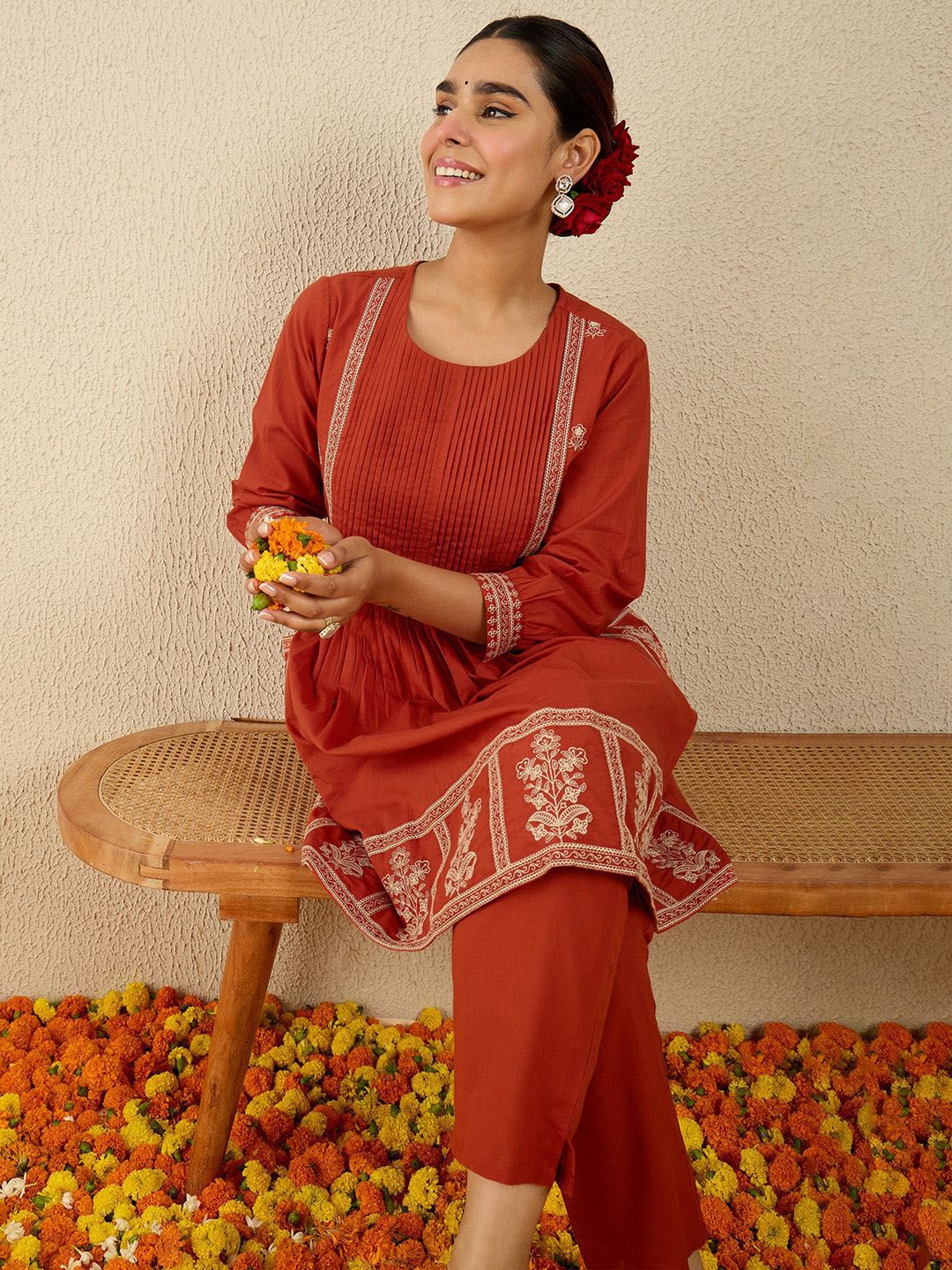 Dhiyona IE Embroidered Round Neck Tunic With Trousers Co-Ords