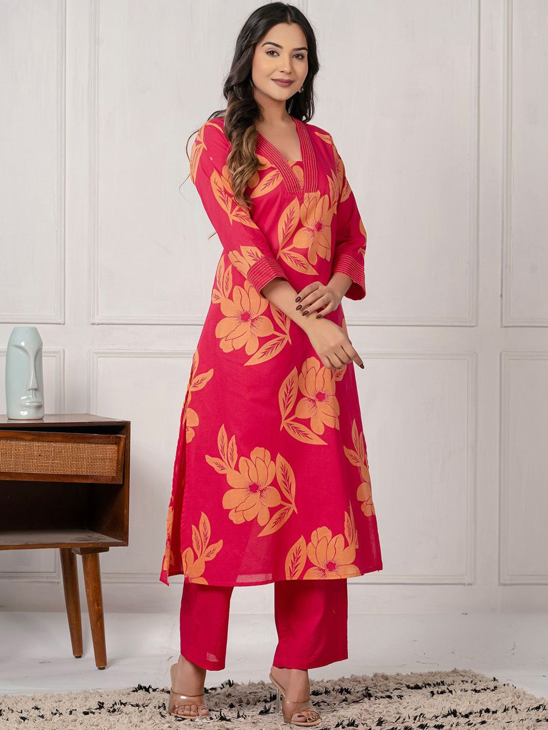 Floral Printed Regular Pure Cotton Kurta With Trousers