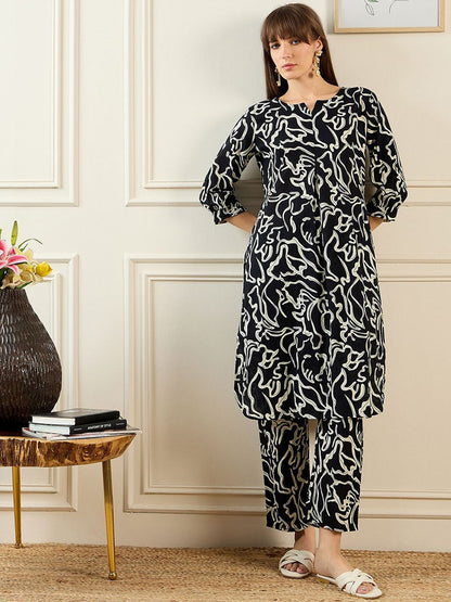 Indyancart IE Women Black Kurta Sets
