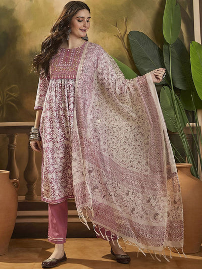 Indyancart SN Women's Floral Printed Round Neck Kurta Trouser With Dupatta.