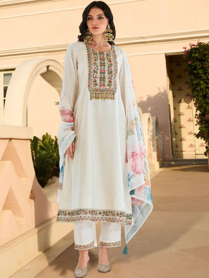Women Ethnic Motifs Embroidered Regular Kurta with Trousers & With Dupatta