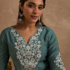 Dhiyona IE Floral Embroidered Straight Thread Work Kurta With Trouser